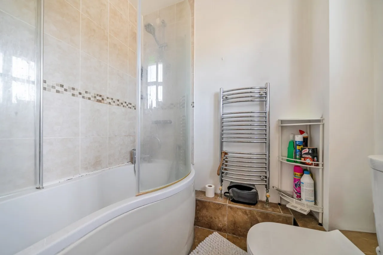 Amblecote Meadows, SE12, photo 11