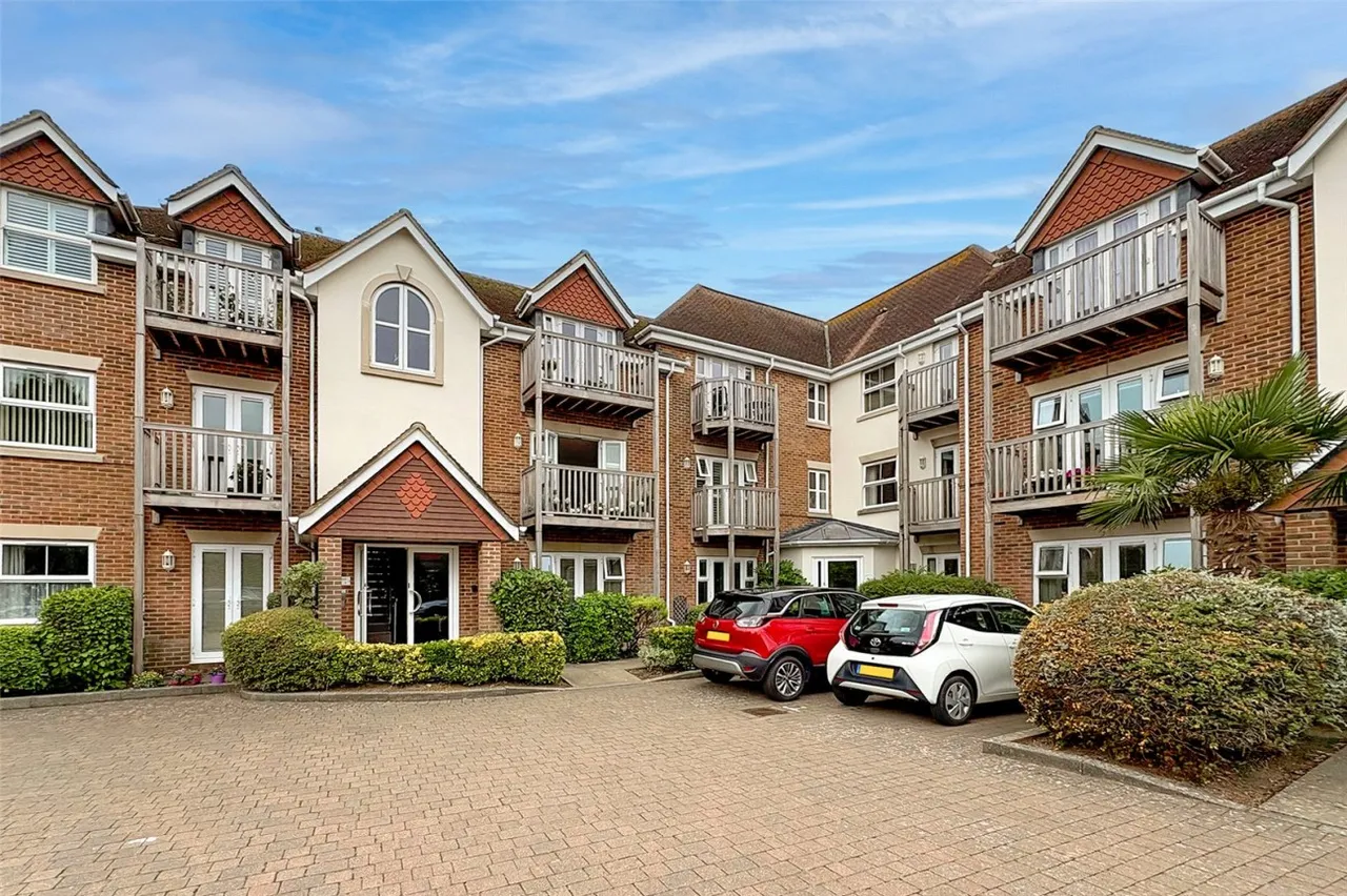 East Preston, Littlehampton, BN16, photo 18