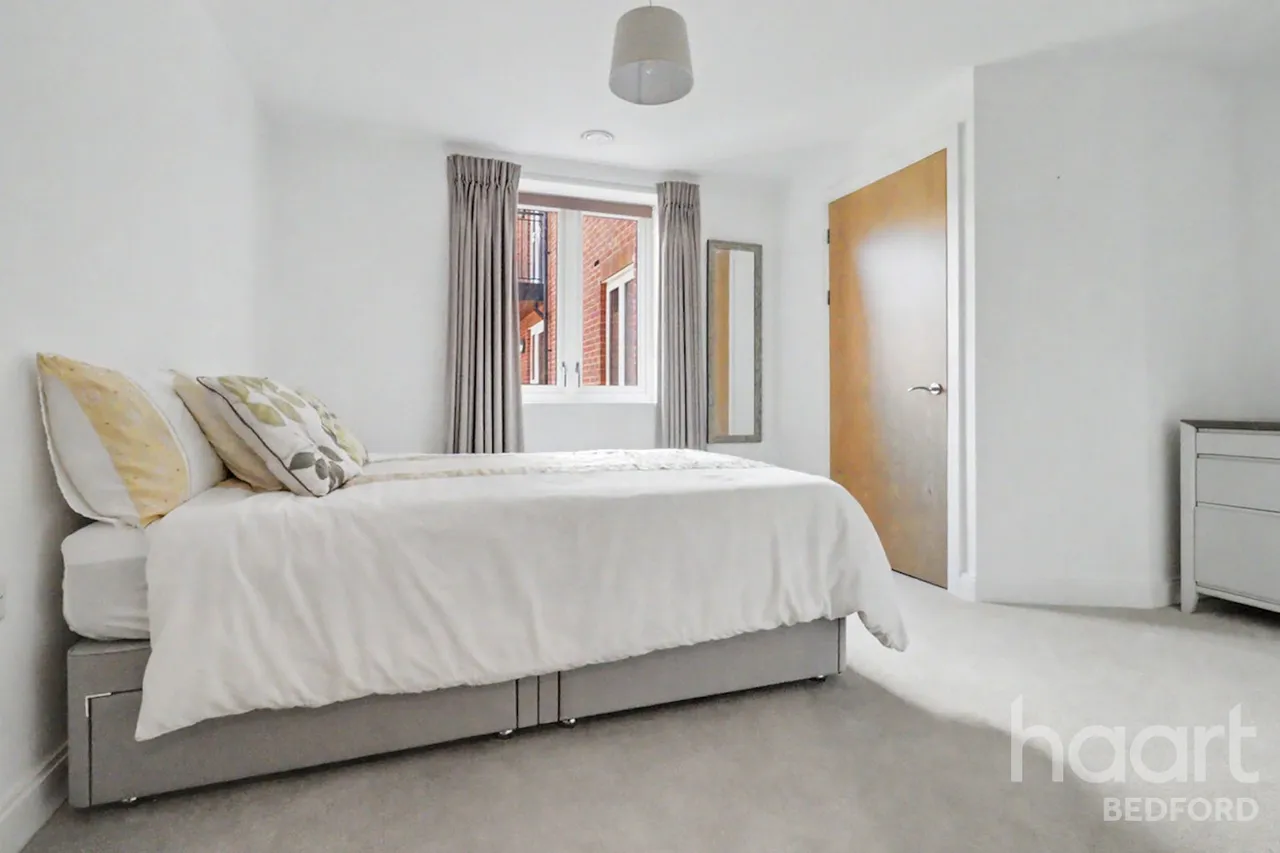 High View, Bedford, MK41, photo 11