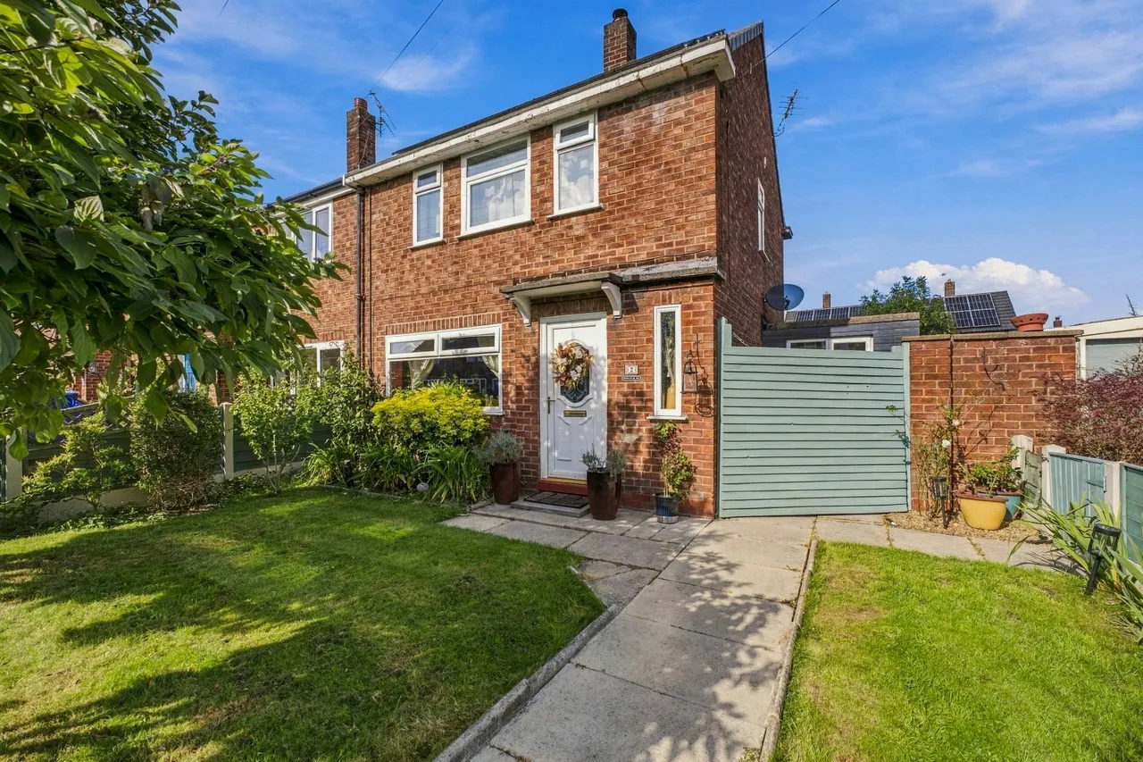 Mere Close, Sale, M33, photo 19