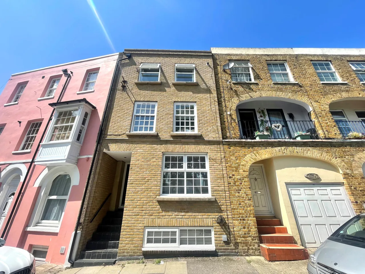 2 bed house to rent, La Belle Alliance Square, Ramsgate, CT11