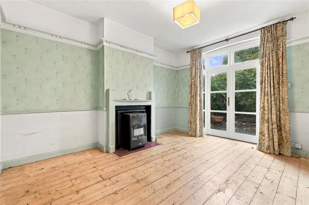 Tooting Bec Road, London, SW17, photo 3