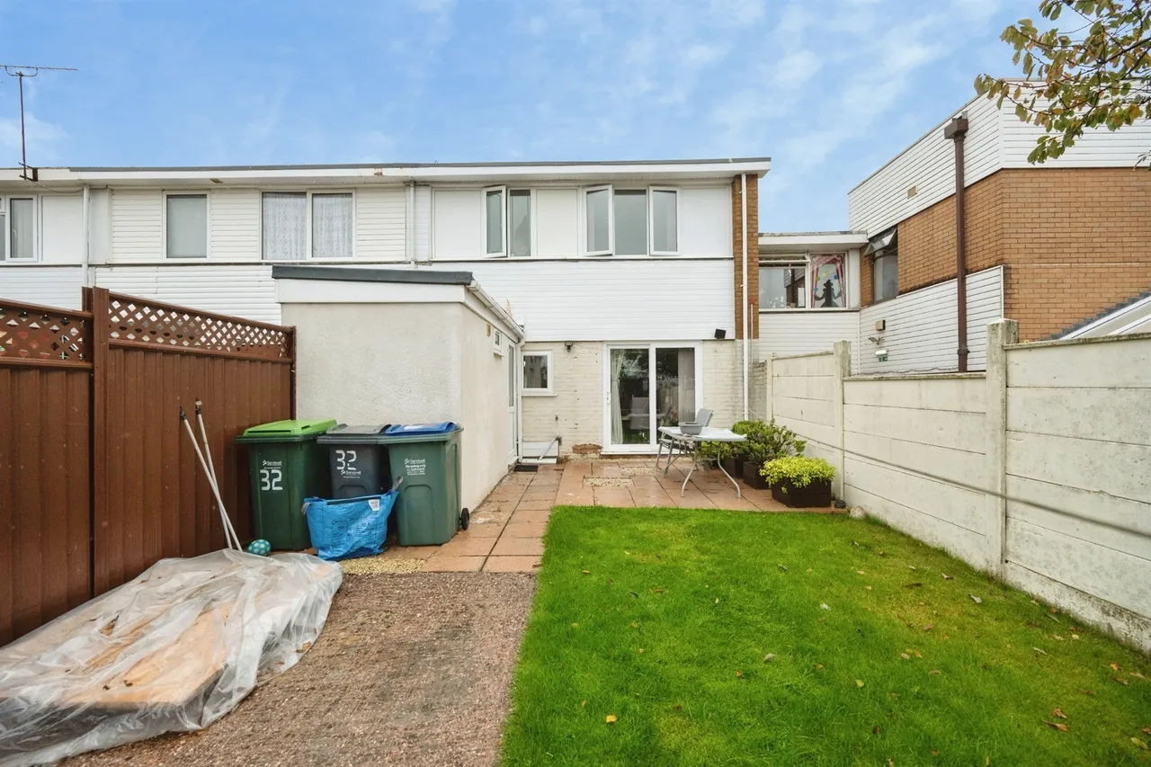 Pedmore Walk, Oldbury, B69, photo 14