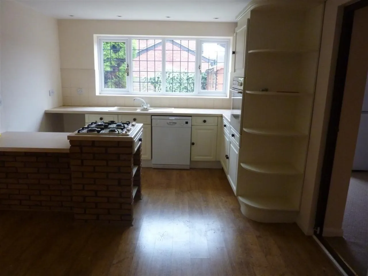 Furzton, Milton Keynes, MK4, photo 4
