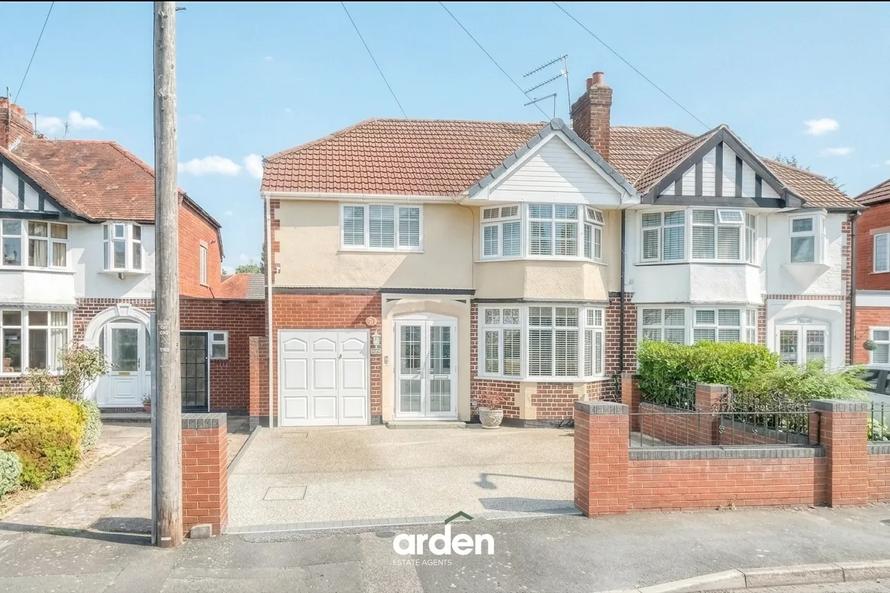 4 bed house for sale, Graham Crescent, Rednal, B45