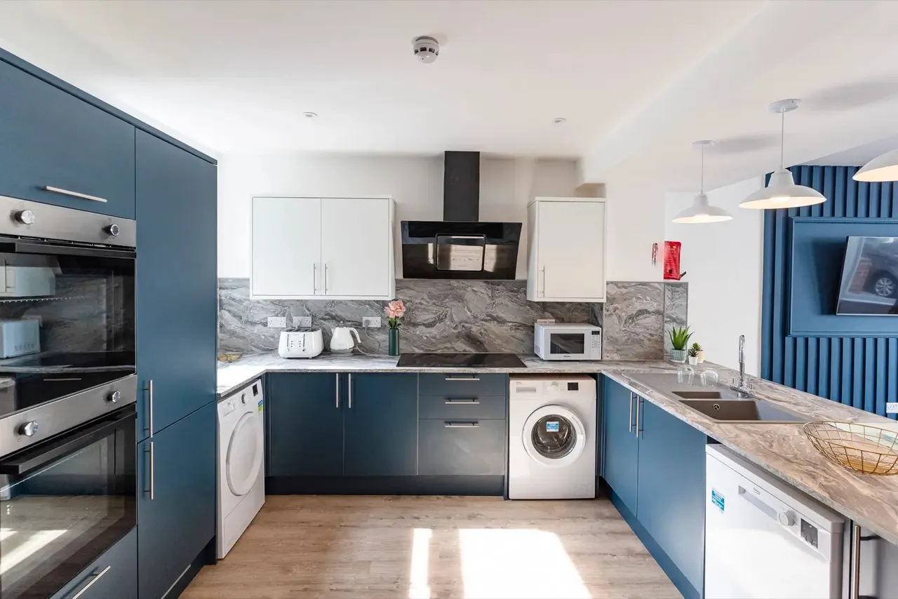 Jessie Road, Southsea, PO4, photo 8