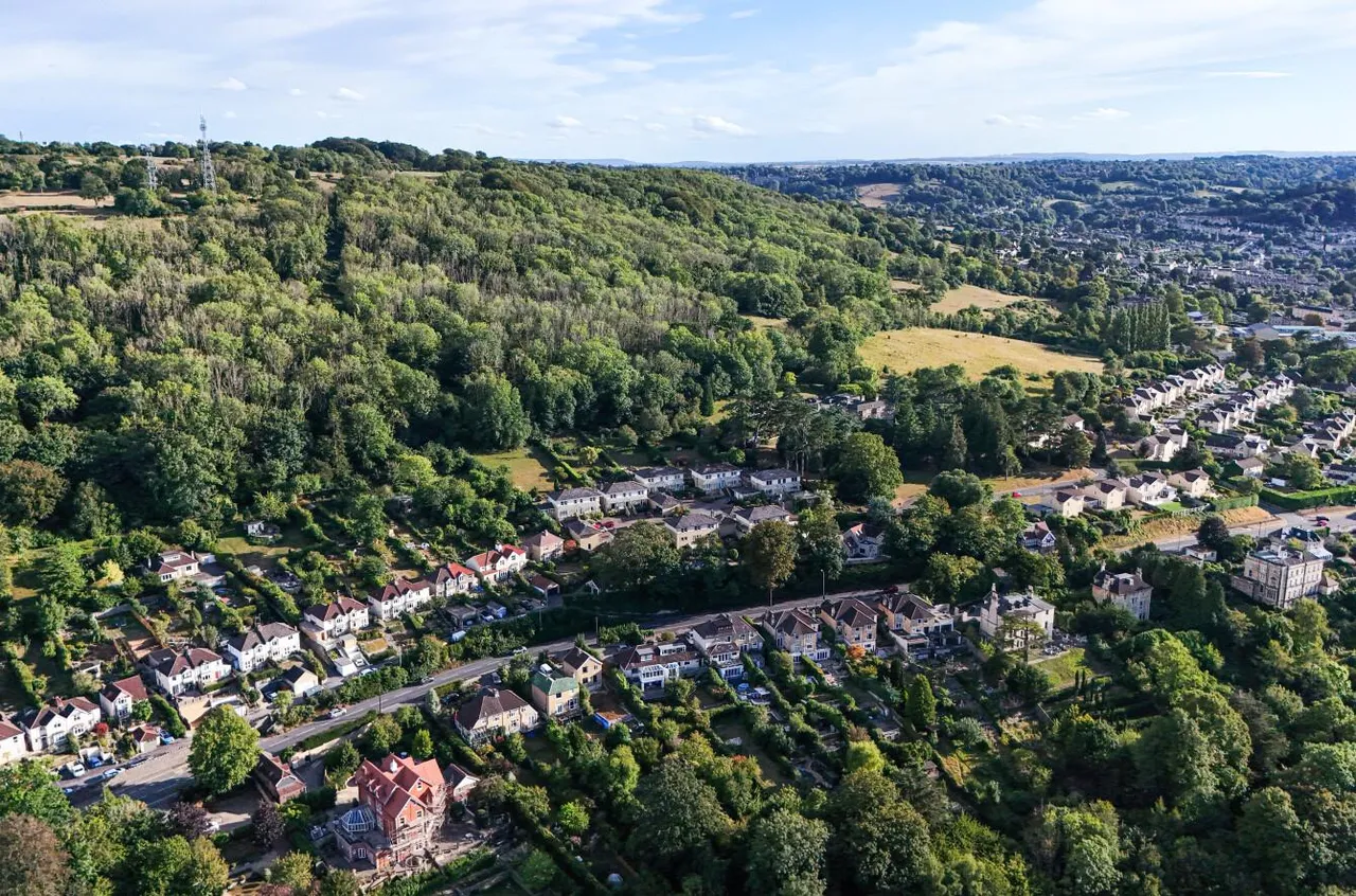 St. Georges Hill, Bathampton, BA2, photo 37