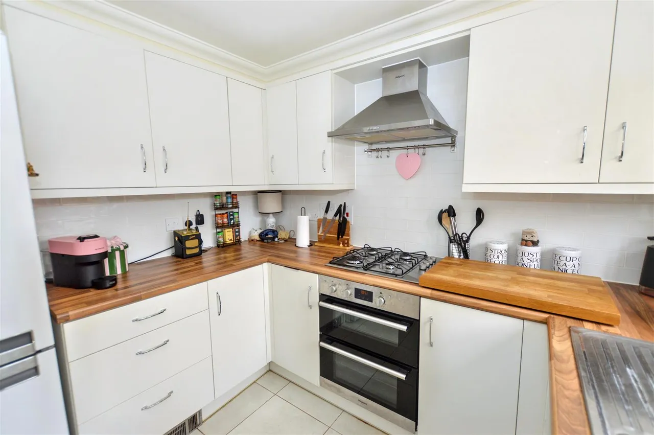 Arkell Avenue, Holt, NR25, photo 5