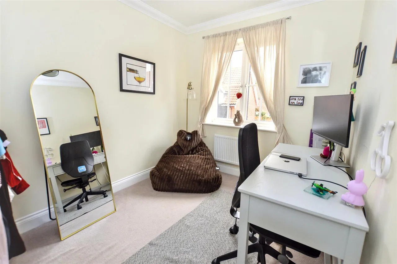 Arkell Avenue, Holt, NR25, photo 12