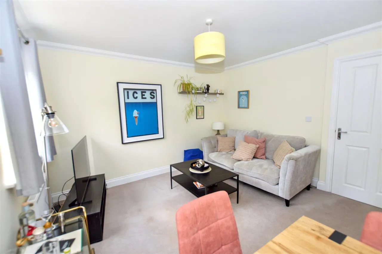 Arkell Avenue, Holt, NR25, photo 2
