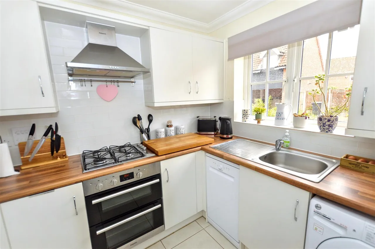 Arkell Avenue, Holt, NR25, photo 6