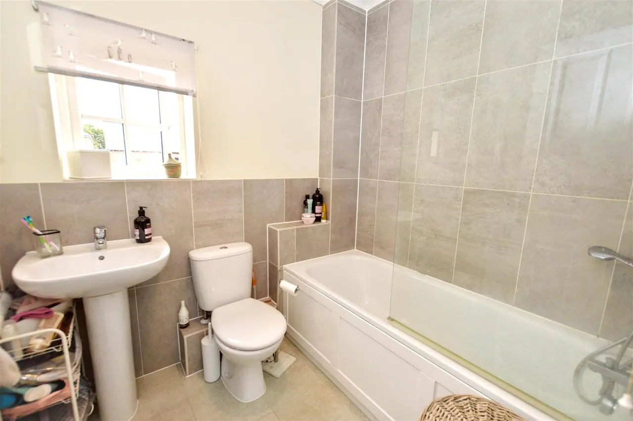 Arkell Avenue, Holt, NR25, photo 9