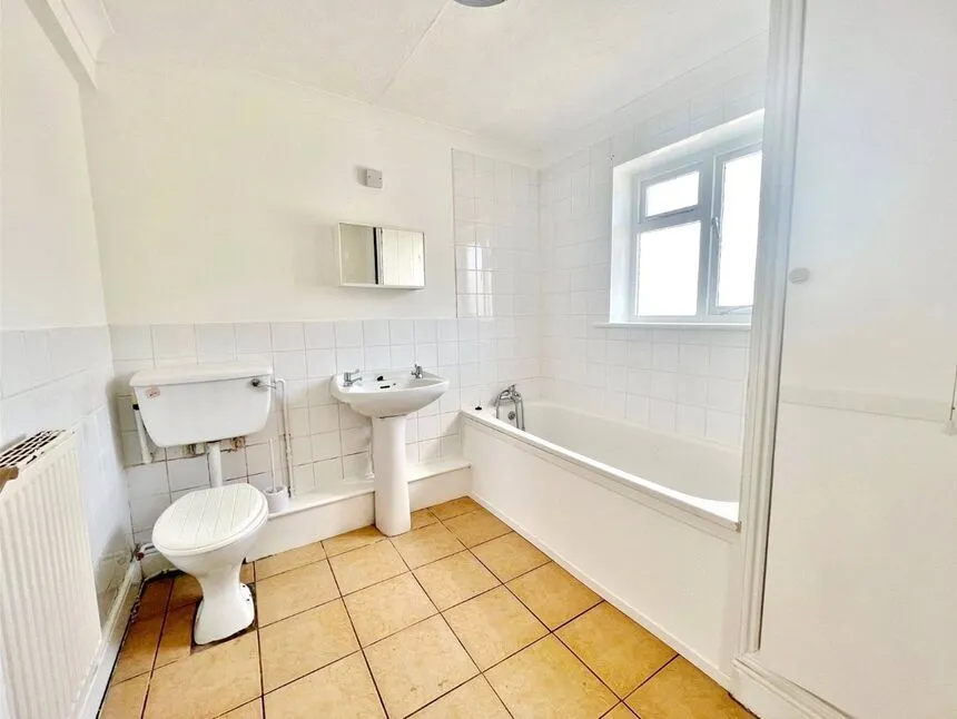 London Road, Bognor Regis, West Sussex, PO21, photo 5