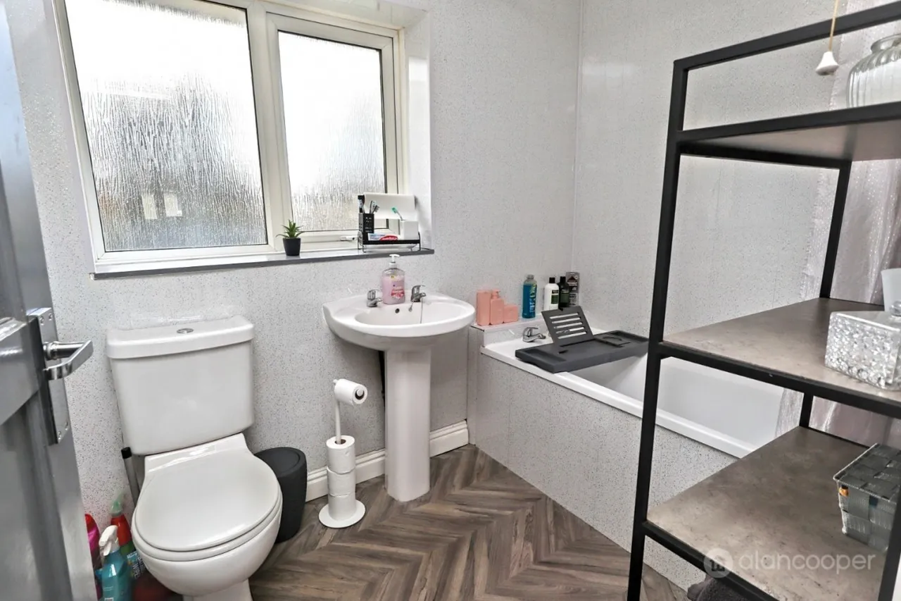 Sycamore Road, Nuneaton, CV10, photo 17