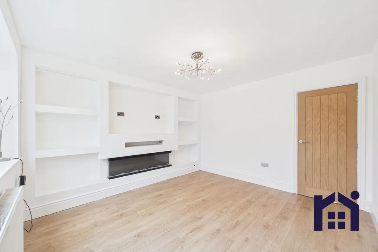 New Street, Eccleston, PR7, photo 2