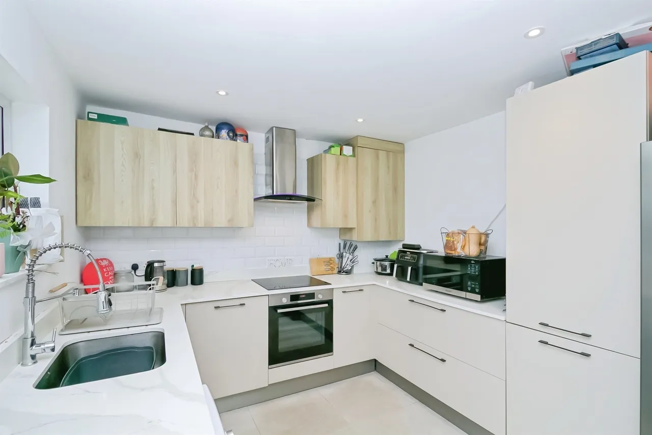 Springfield Rise, Barry, CF63, photo 14