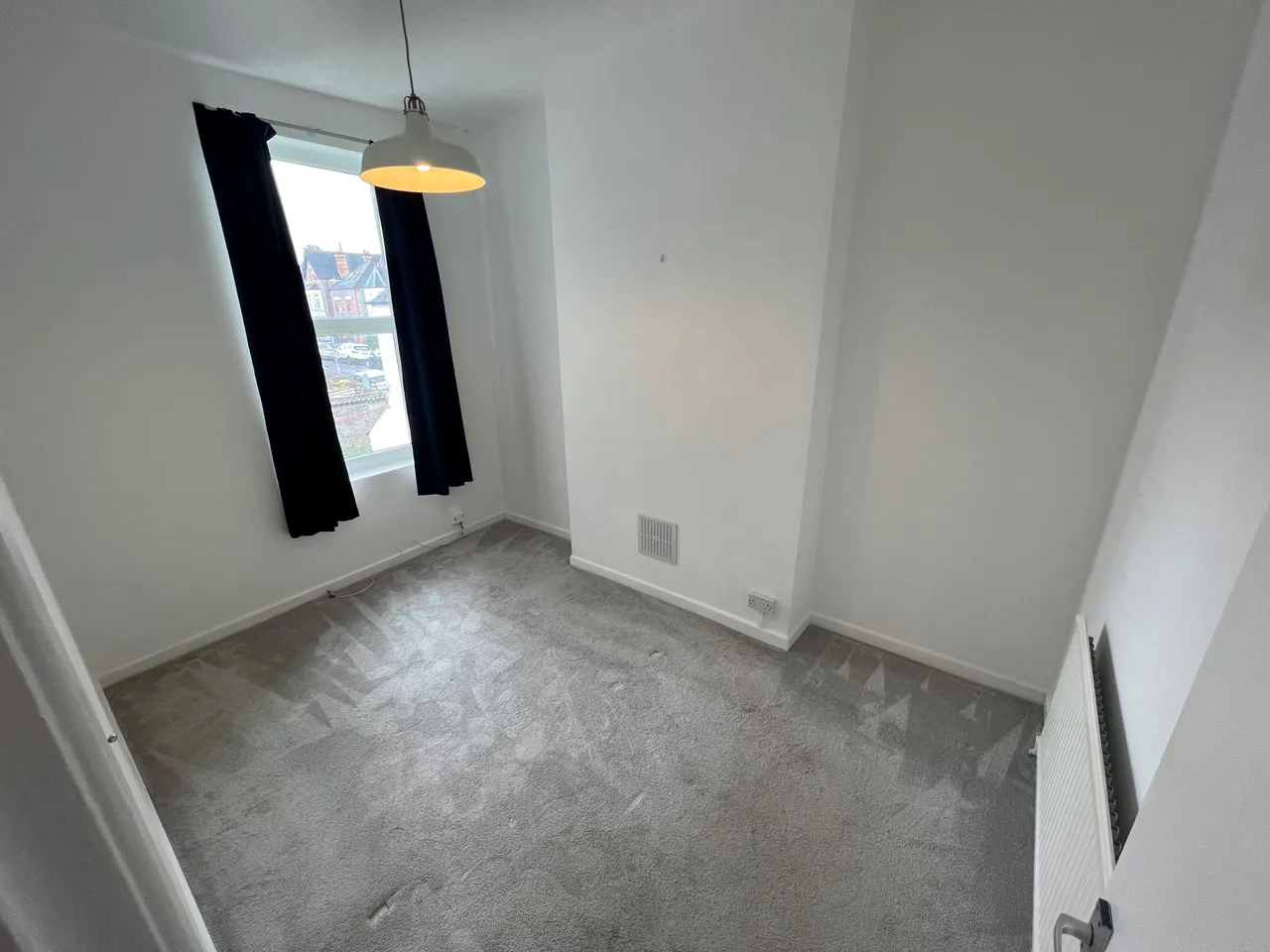 Ninian Road, CF23, photo 8