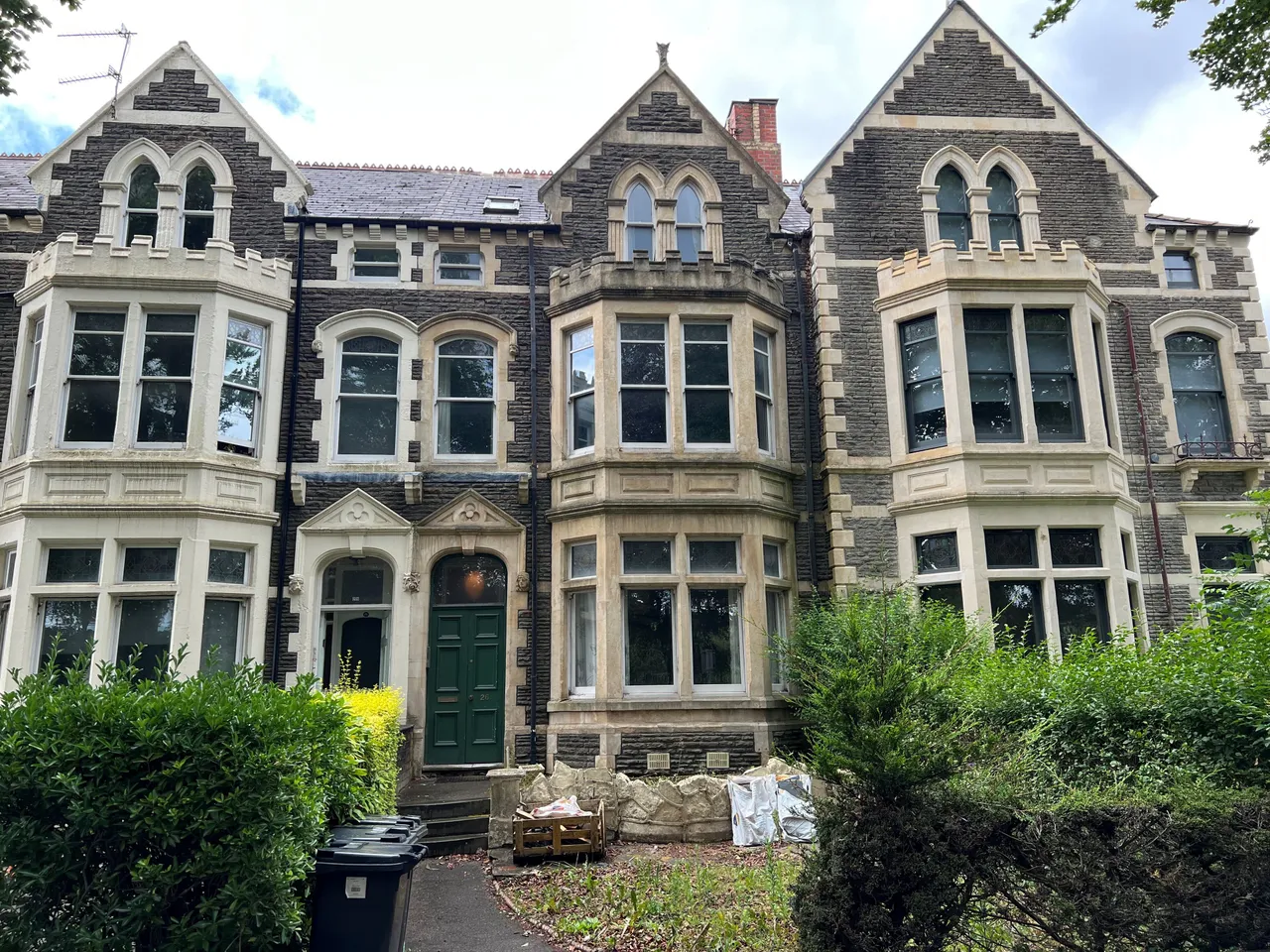 2 bed flat to rent, Ninian Road, CF23