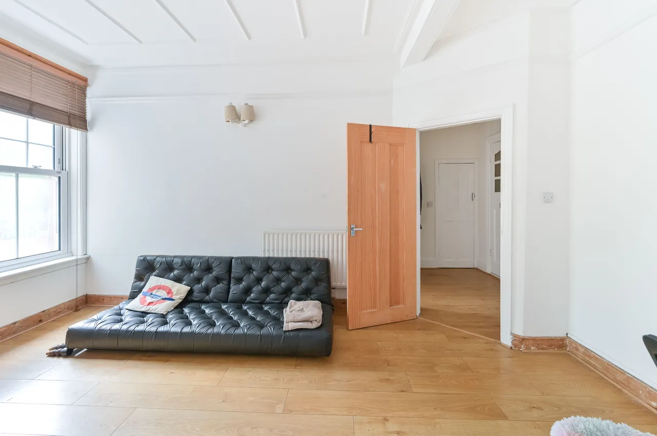 London, SW2, photo 6