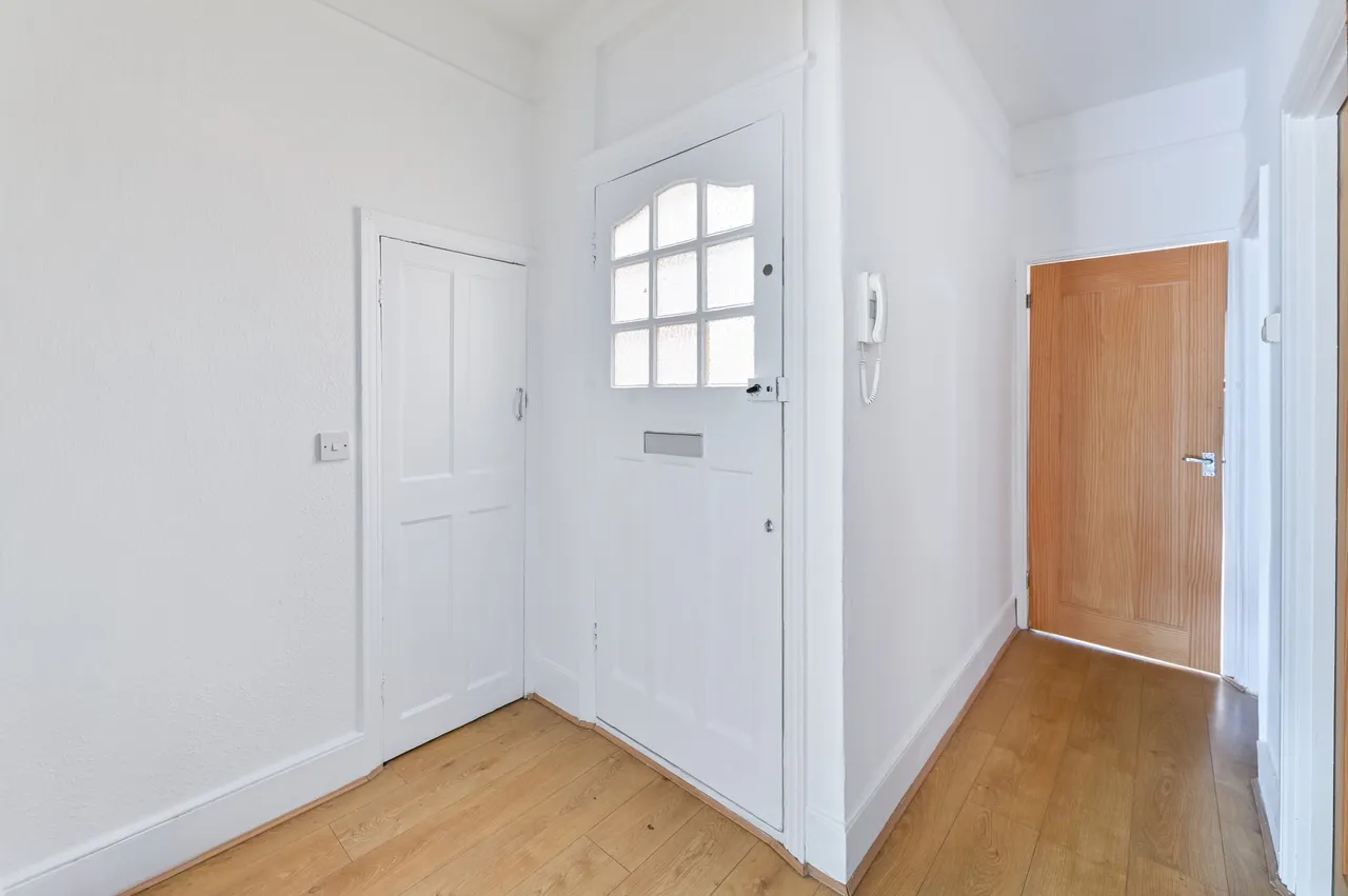 London, SW2, photo 12