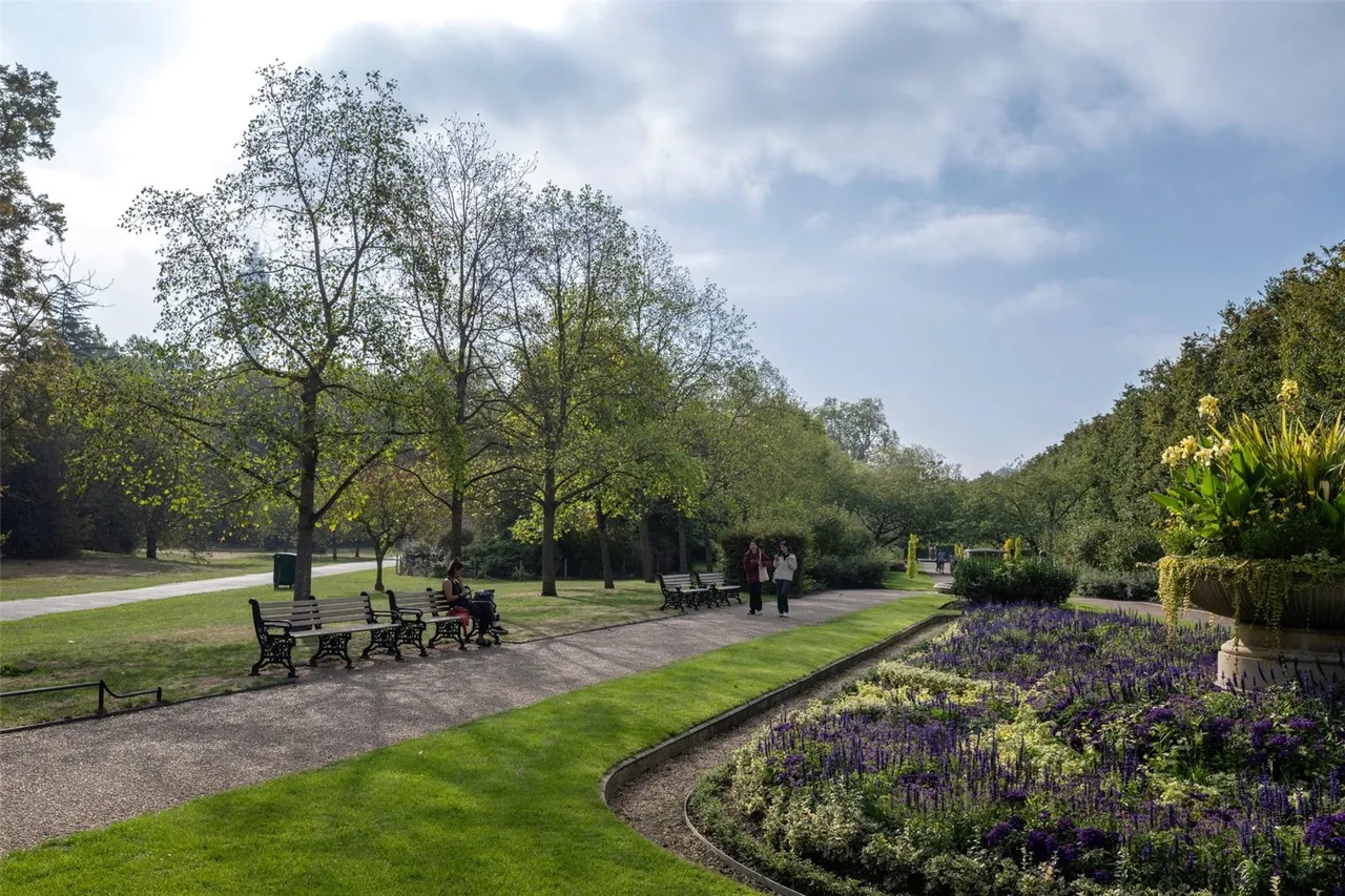 Cambridge Gate, Regent's Park, NW1, photo 34