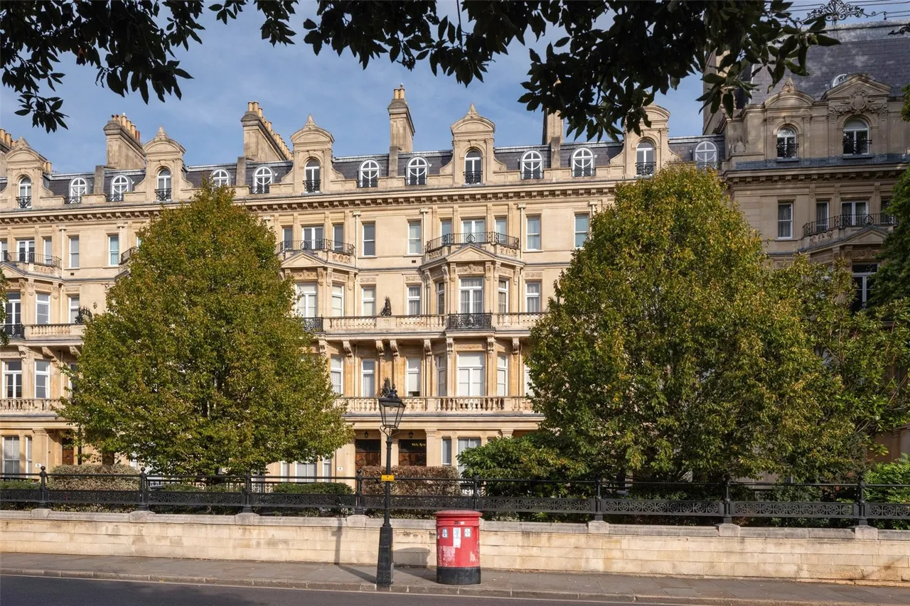 Cambridge Gate, Regent's Park, NW1, photo 2