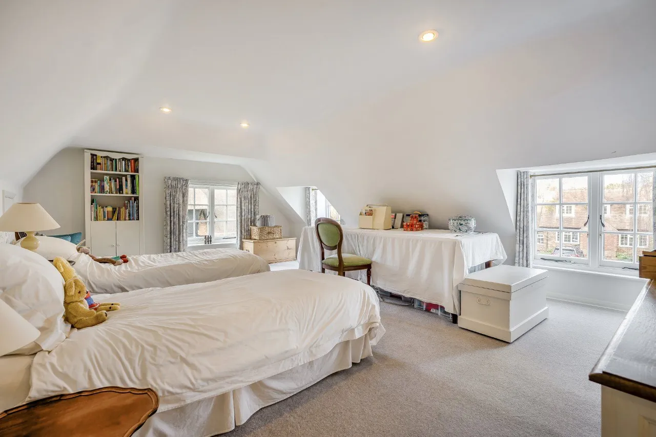 The Street, Worth, Near Sandwich, Kent, CT14 0DE, photo 12