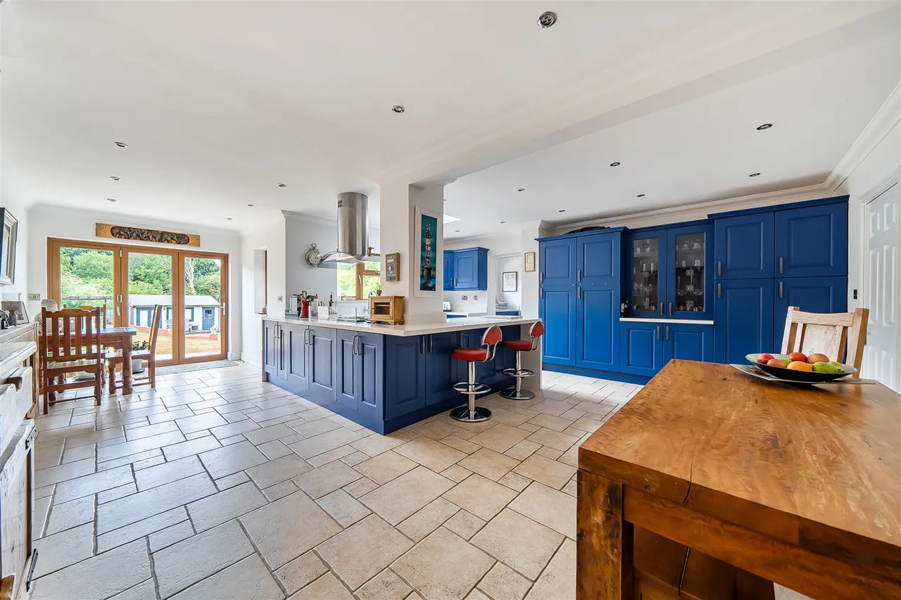 Burridge Road, Burridge, photo 4