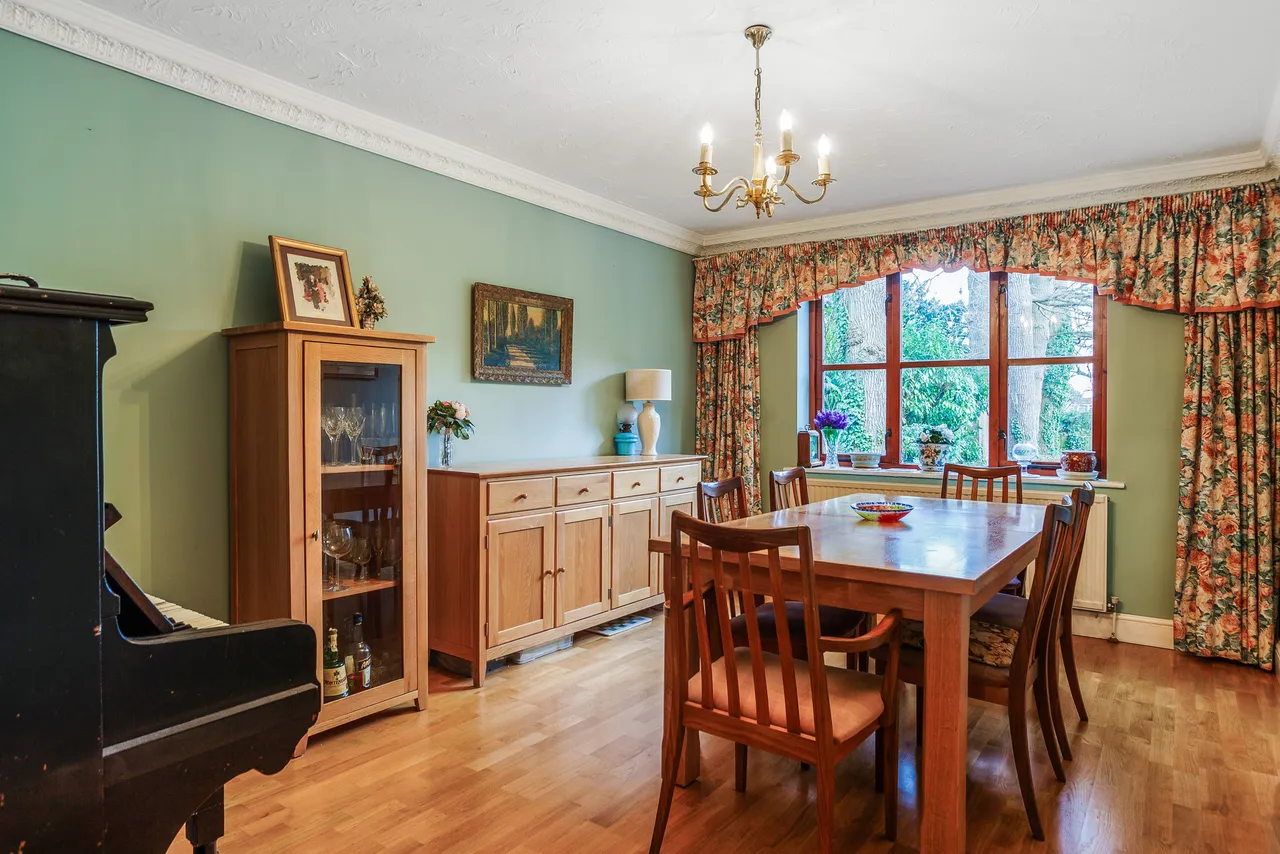 Hatch Lane, Windsor, SL4, photo 10