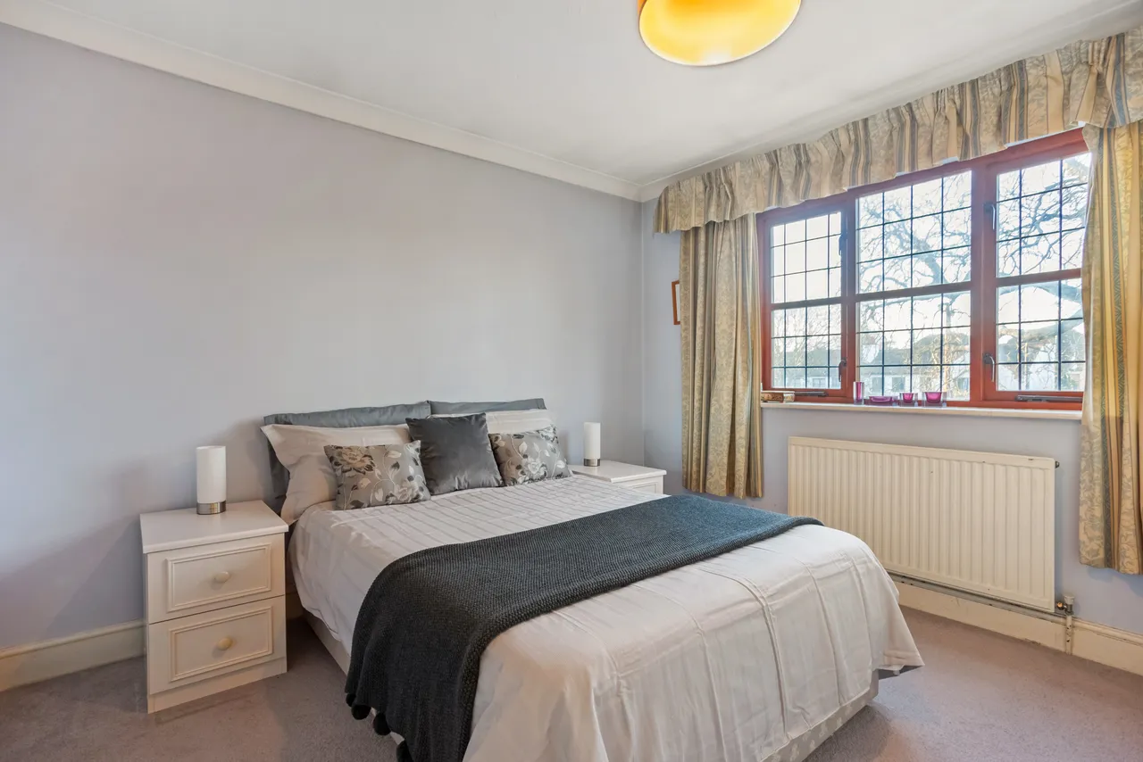 Hatch Lane, Windsor, SL4, photo 12