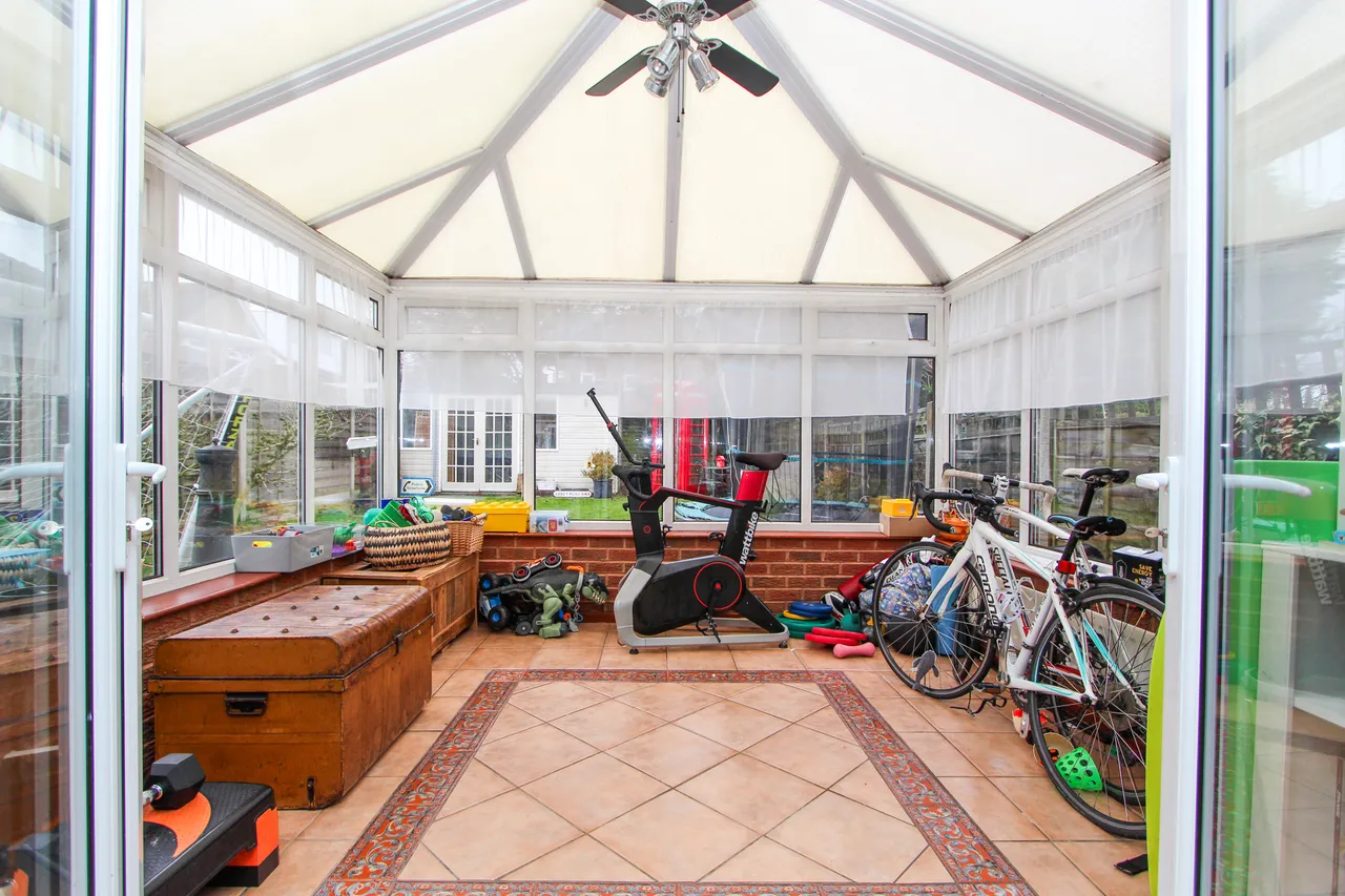 Mayfield Road, Streetly, Sutton Coldfield, Sutton Coldfield, B74 3PZ, photo 6