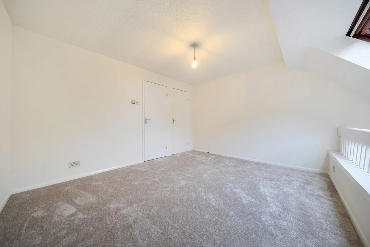 Grovelands Close, SE5, photo 8