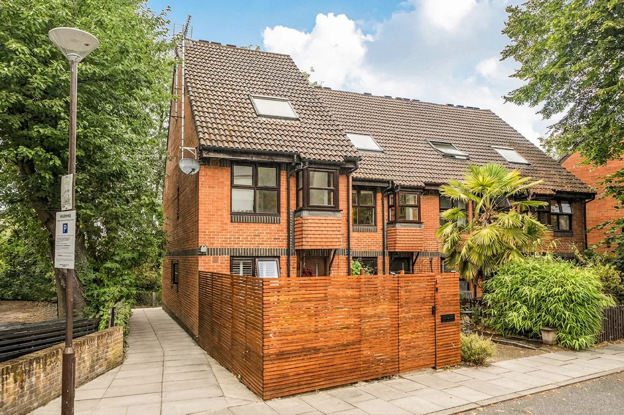 2 bed flat for sale — Grovelands Close, SE5