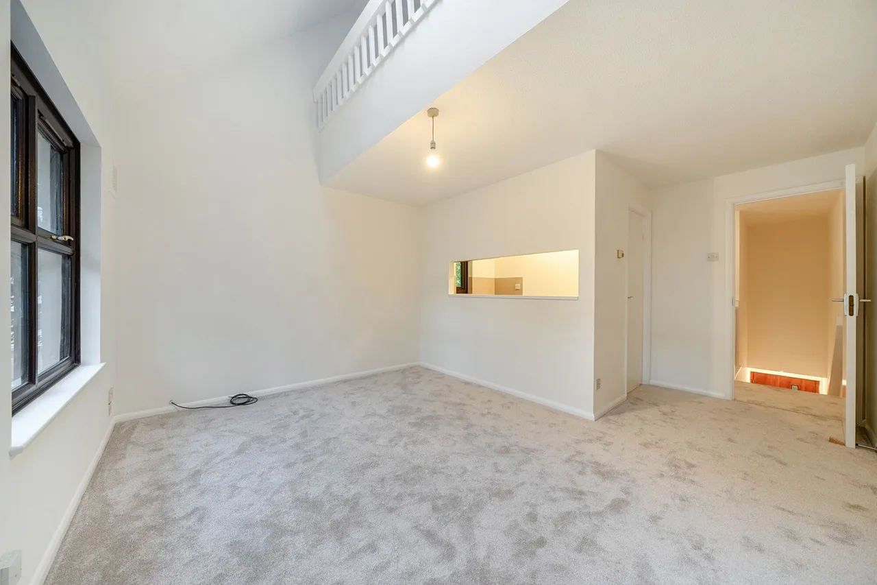 Grovelands Close, SE5, photo 9