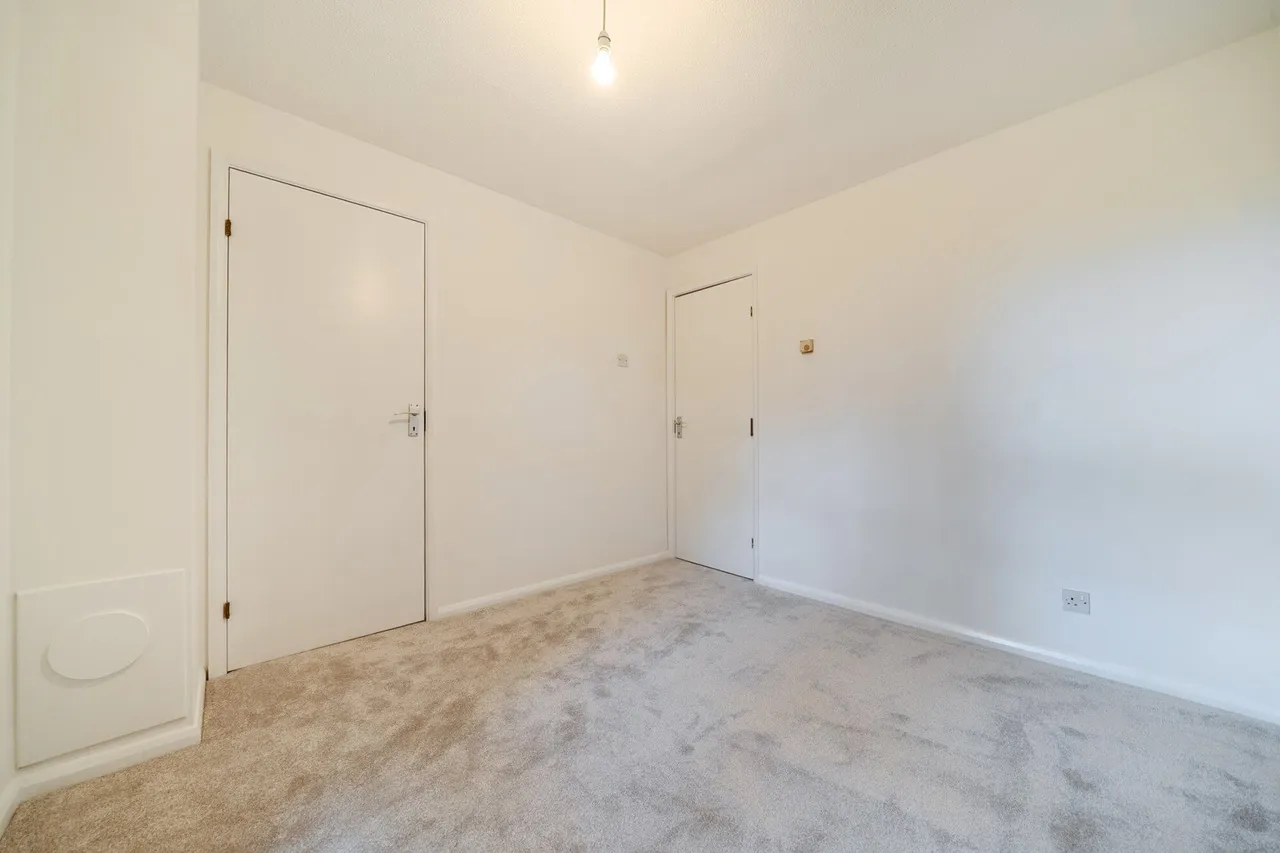 Grovelands Close, SE5, photo 10