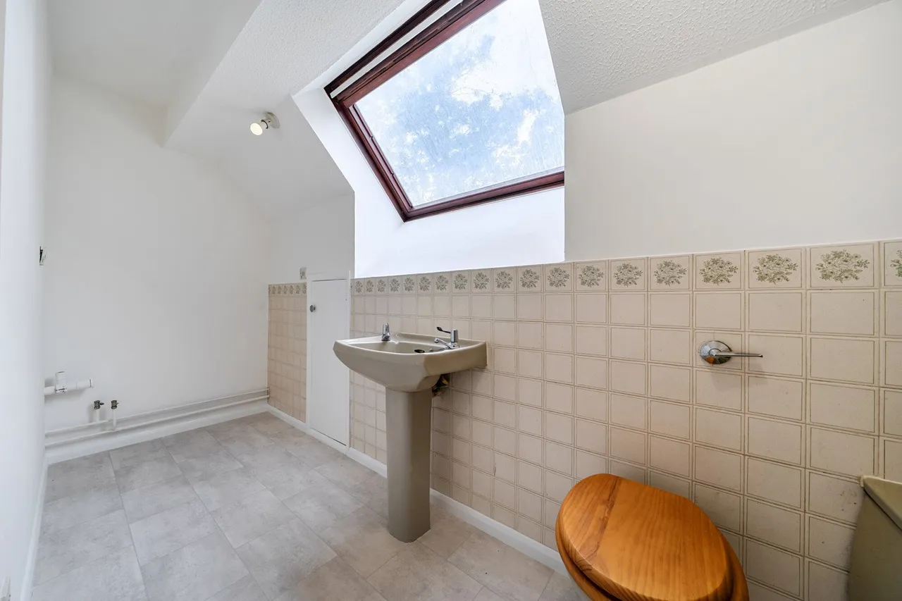 Grovelands Close, SE5, photo 12