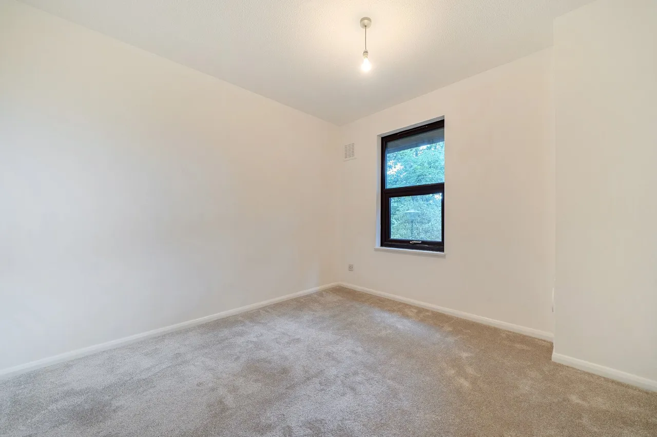 Grovelands Close, SE5, photo 7