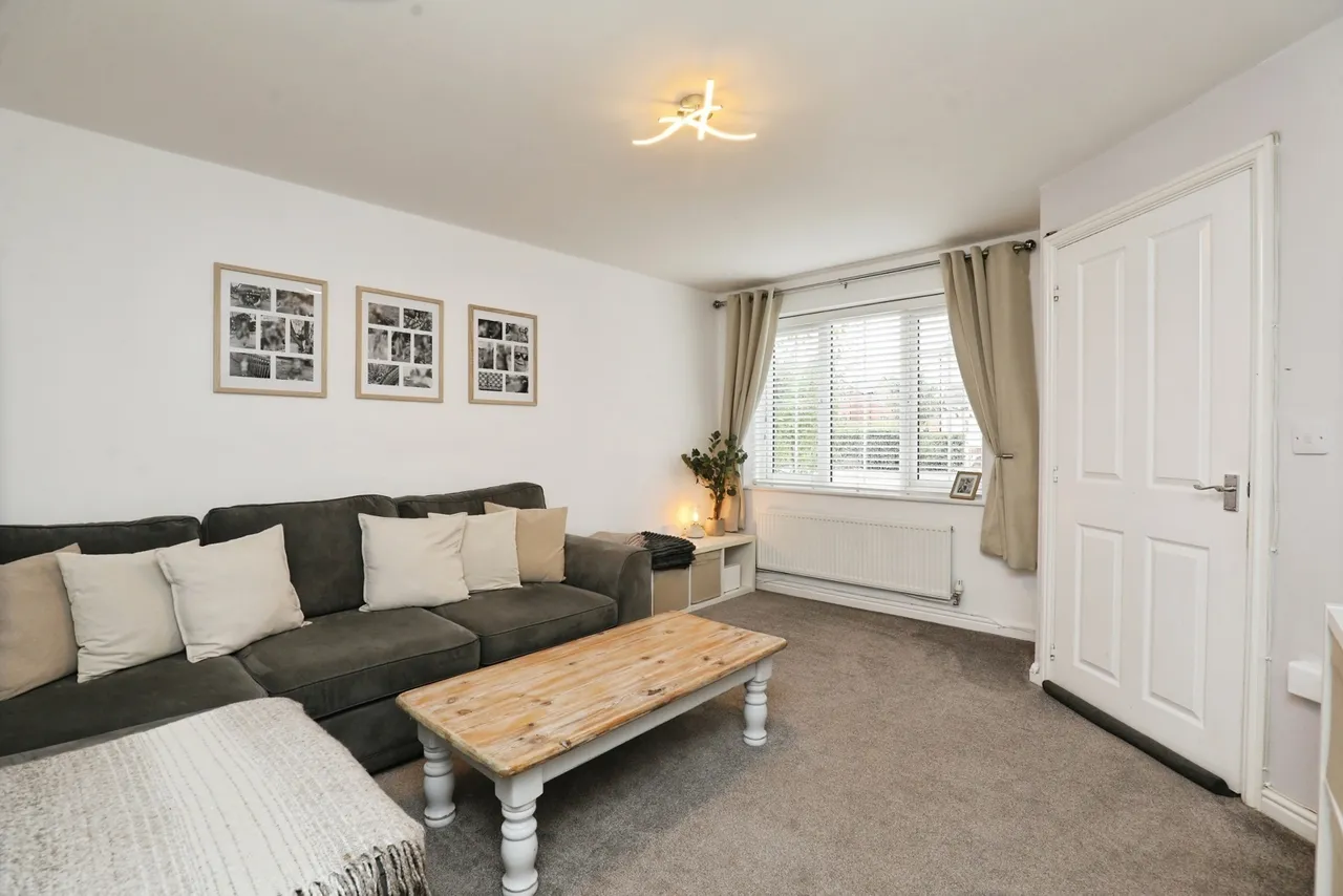 Marshfern Place, CREWE, Cheshire, CW2, photo 2