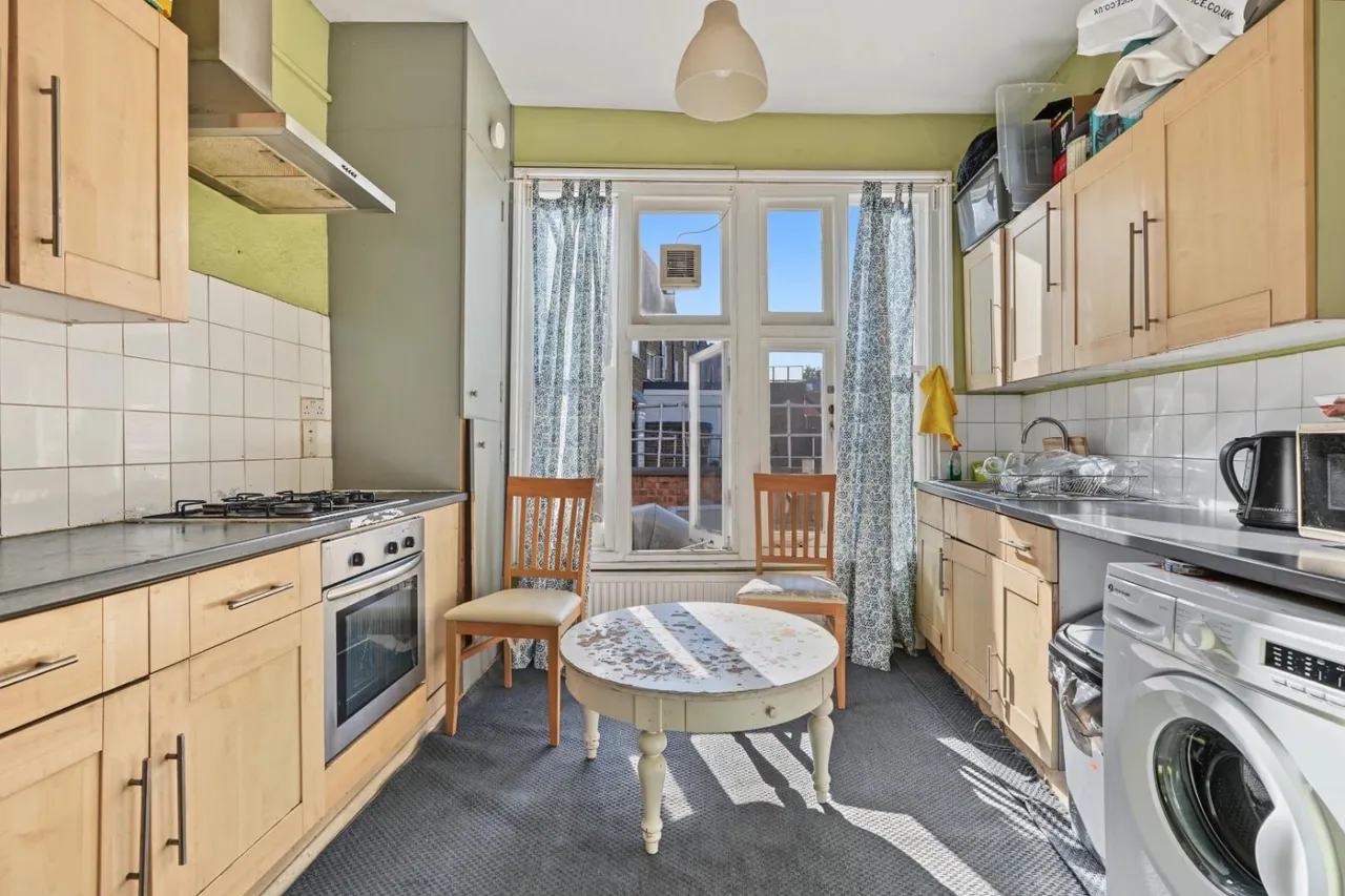 Blackstock Road, Finsbury Park, N4, photo 8