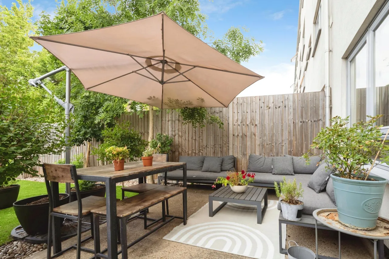Fothergill Close, London, E13, photo 17