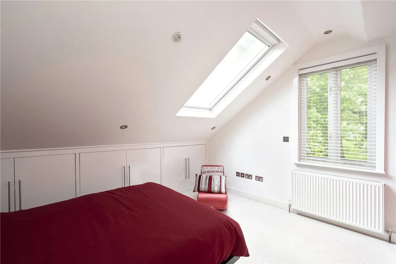 Kingsmead Road, London, SW2, photo 10