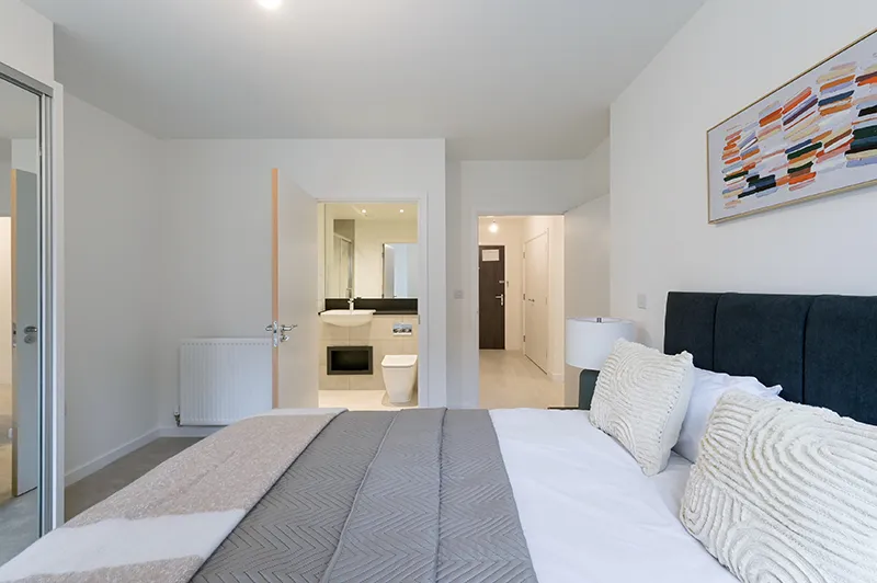Farine Avenue, Hayes, UB3, photo 9