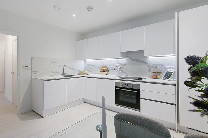 Farine Avenue, Hayes, UB3, photo 4