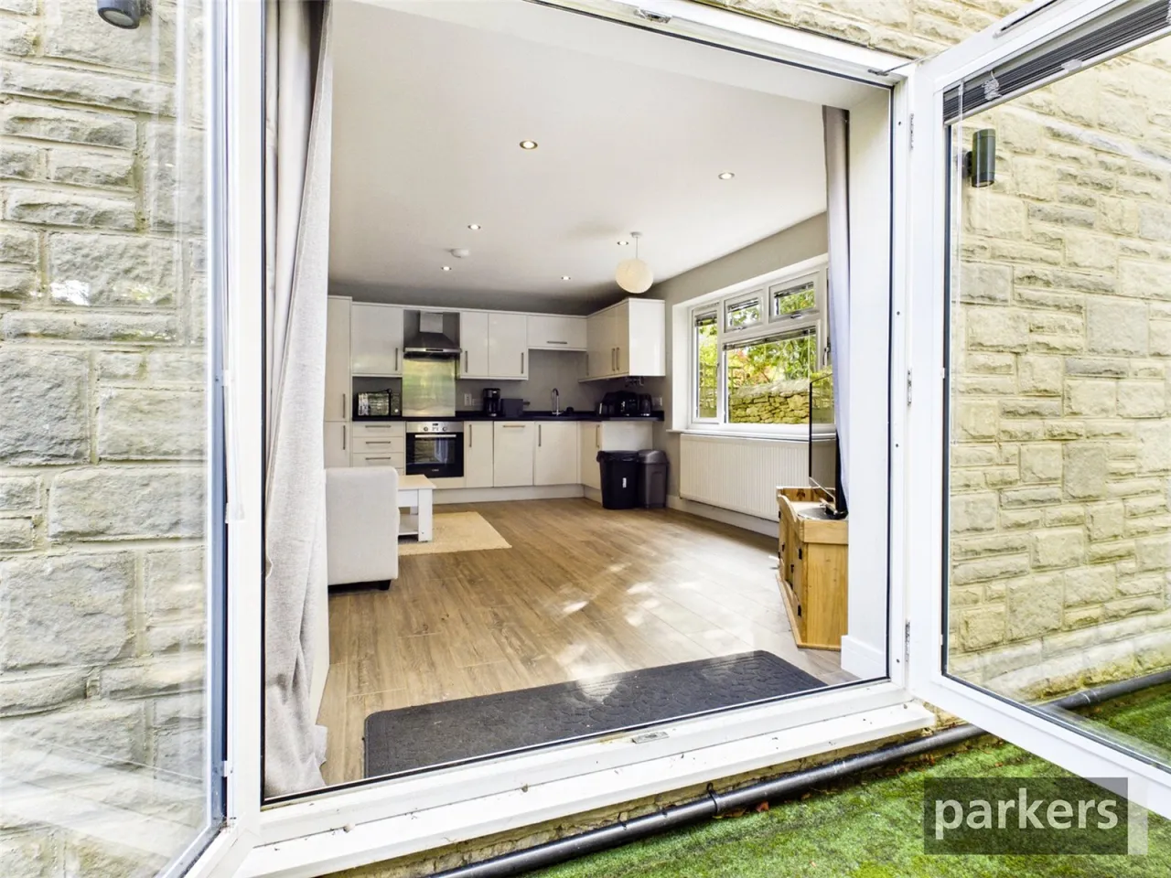Ascott Road, Shipton-under-Wychwood, OX7, photo 24