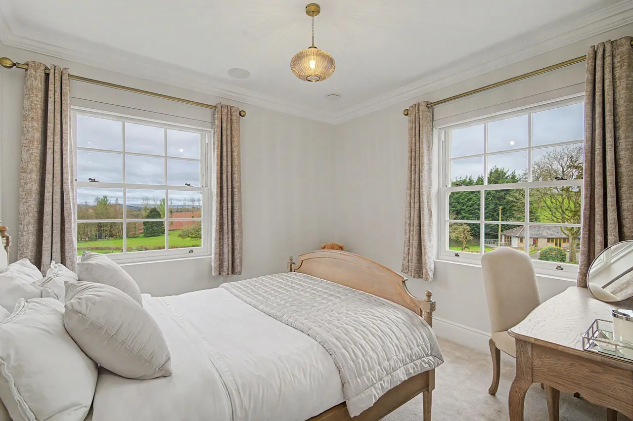 Raglan, Usk, NP15, photo 19