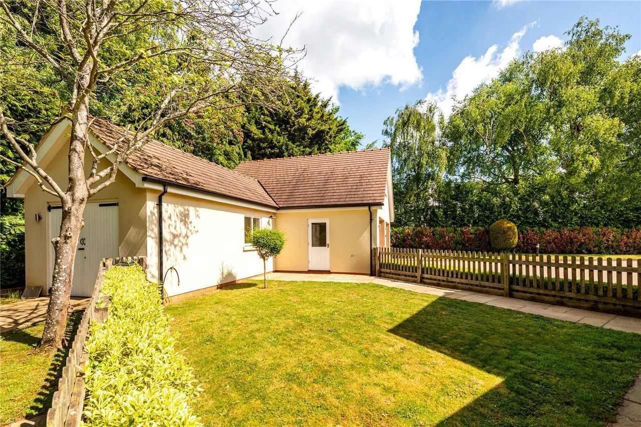 Sandy Lane, Church Brampton, NN6, photo 24