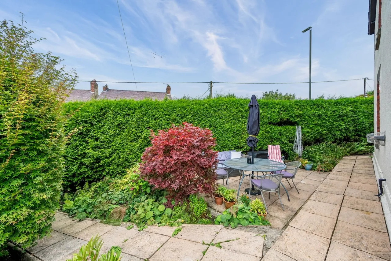 Netherfield Road, High Peak, photo 31