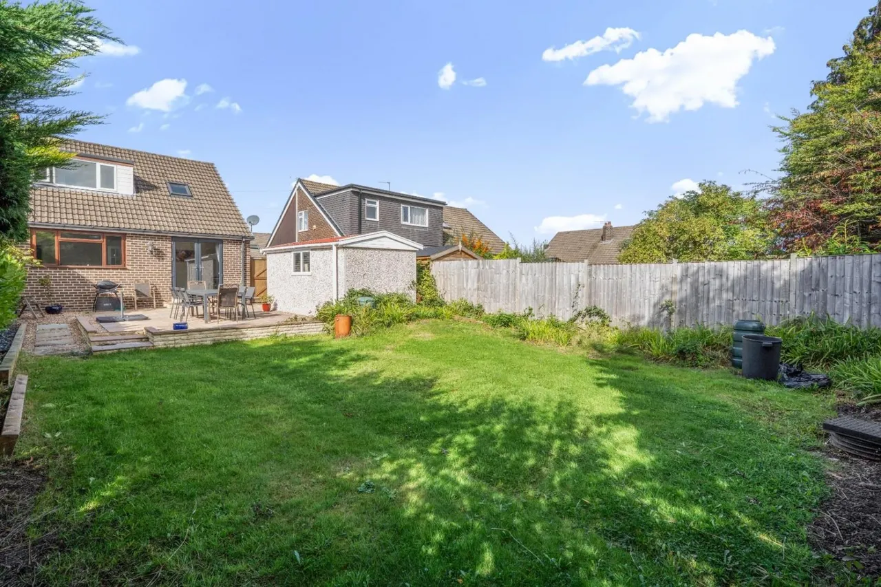 Red Hall Garth, Leeds, LS14, photo 15