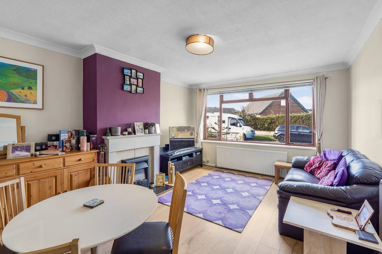 Red Hall Garth, Leeds, LS14, photo 2