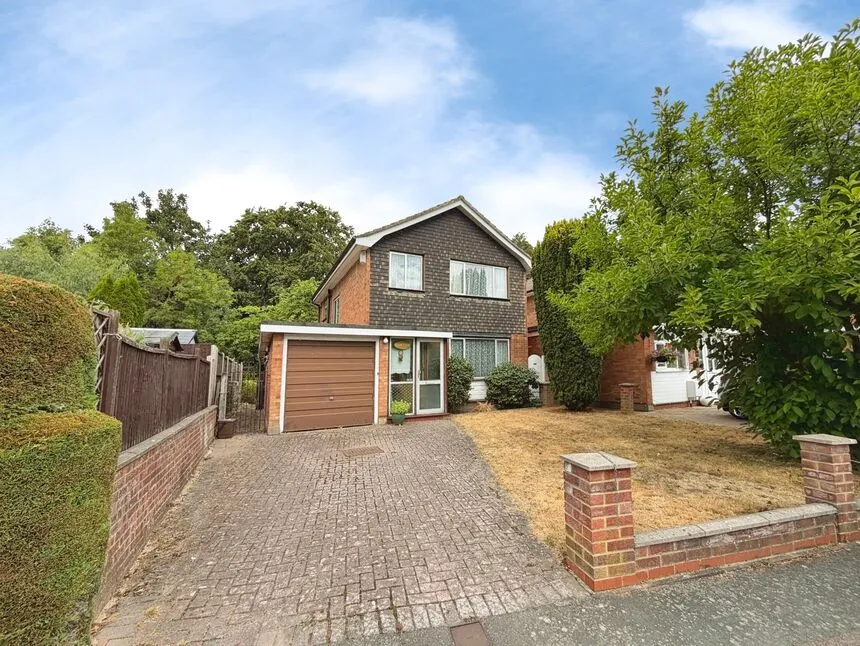 3 bed house for sale — Leaford Crescent, Watford, Hertfordshire, WD24